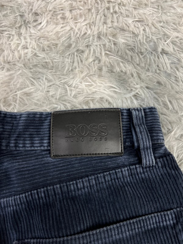 Panralón de pana "Hugo Boss" - W30 L34