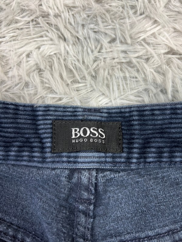 Panralón de pana "Hugo Boss" - W30 L34