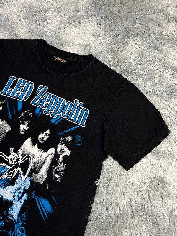 Camiseta "Solid Rock x Led Zeppelin" - M/L